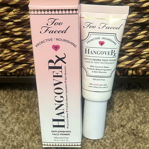 Too Faced Hangover Primer in Pink and White - Picture 1 of 1